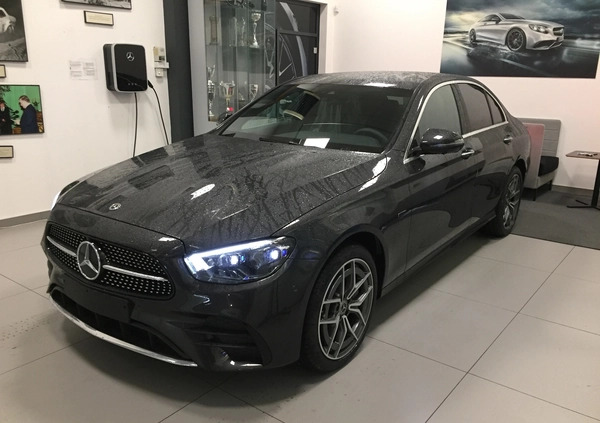 Mercedes-Benz Klasa E cena 258300 przebieg: 48295, rok produkcji 2021 z Kluczbork małe 22
